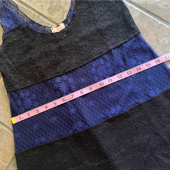 ⭐️BOGO FREE⭐️ Intimately FREE PEOPLE Lace Tank - Picture 3 of 10
